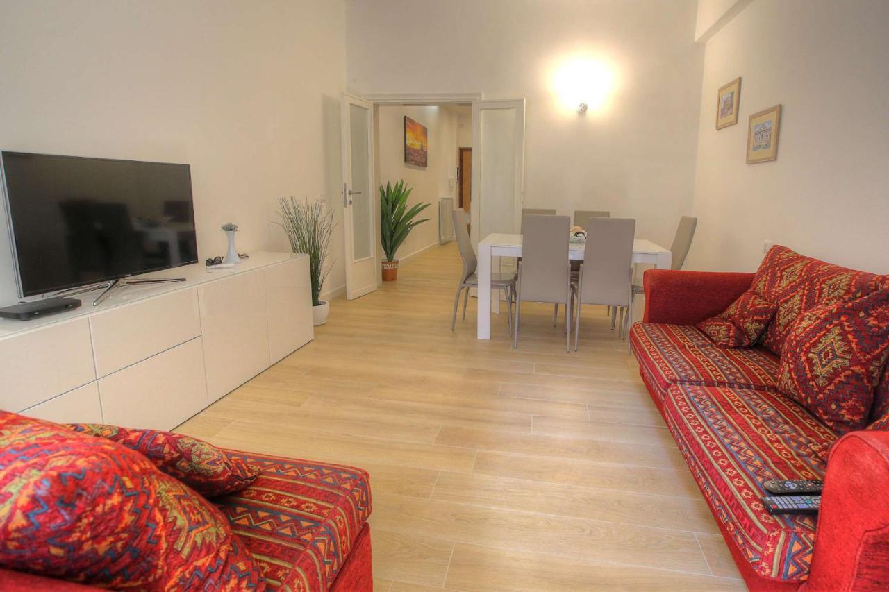 Holiday Aroma Apartment Bagian luar foto
