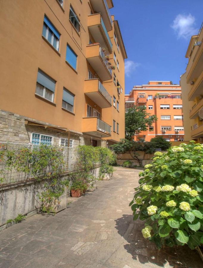 Holiday Aroma Apartment Bagian luar foto